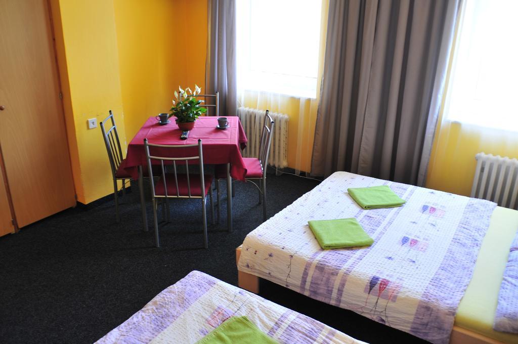 Hostel Alia Πράγα Δωμάτιο φωτογραφία