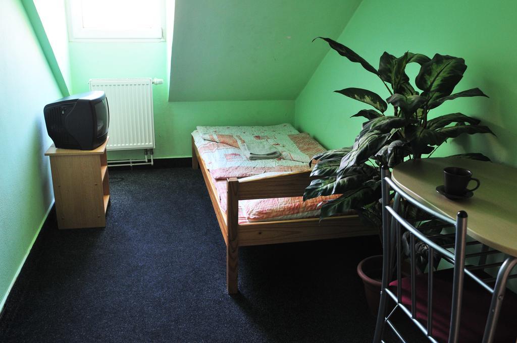 Hostel Alia Πράγα Δωμάτιο φωτογραφία