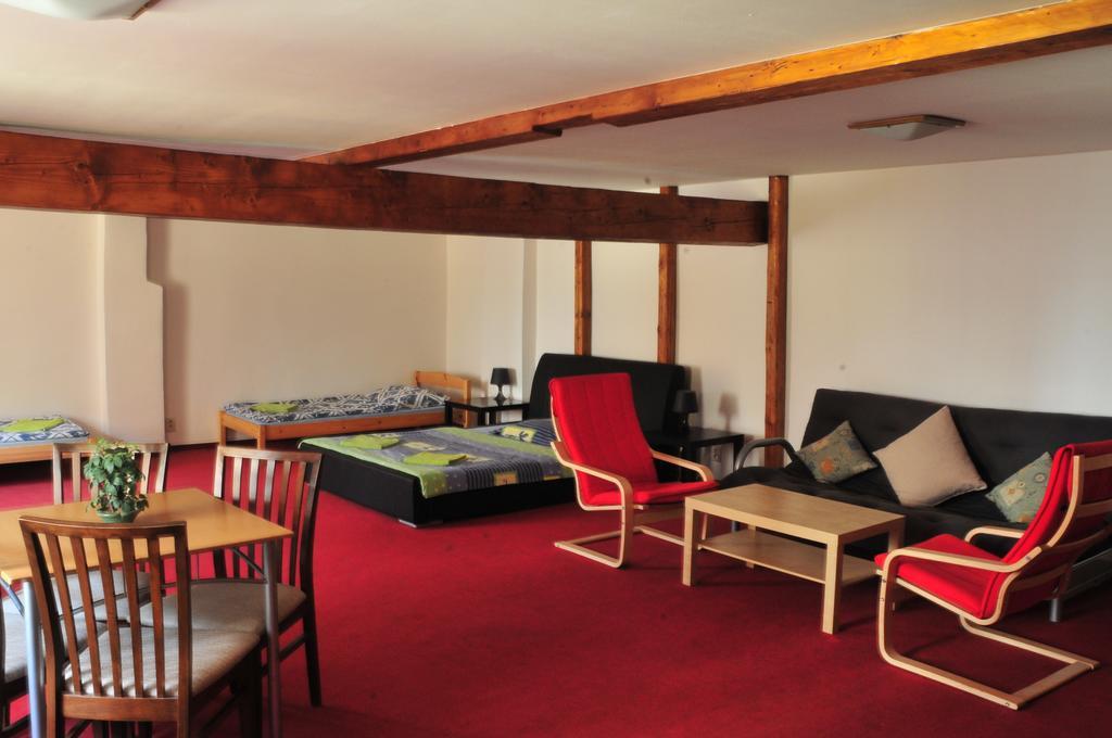 Hostel Alia Πράγα Εξωτερικό φωτογραφία